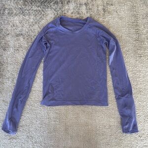 Lululemon long sleeve. Size 4.